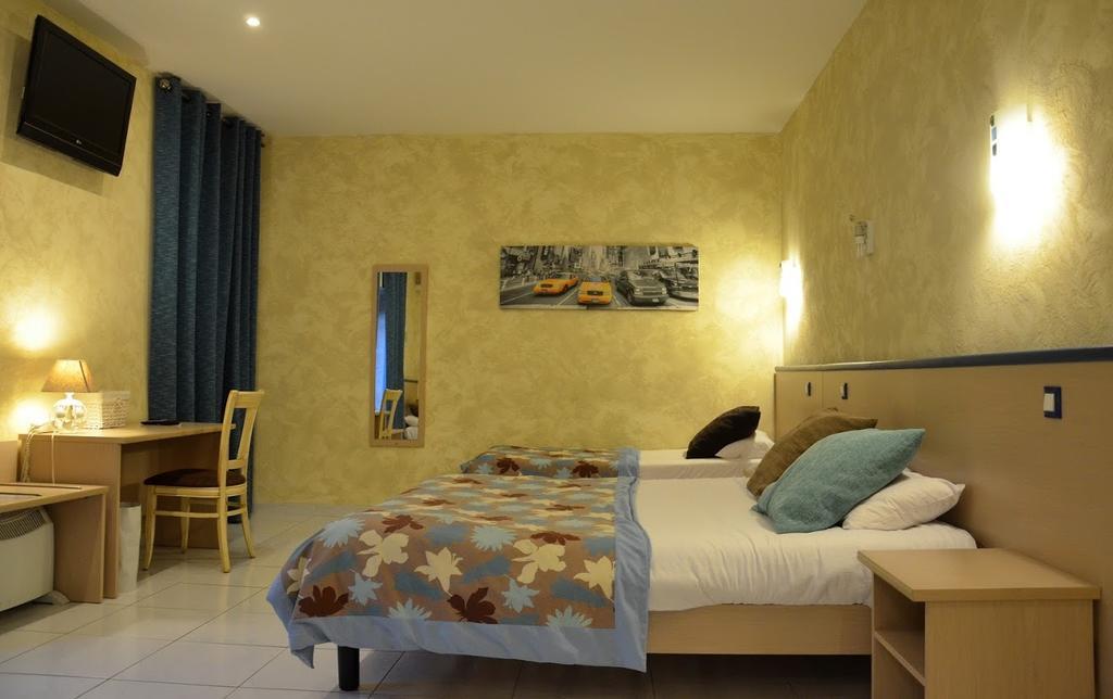 Auberge De Bonpas Logis De France Hotell Avignon Exteriör bild